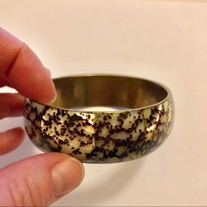 Mother of Pearl Patterned Bracelet